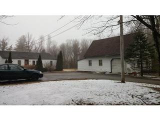 35 Cotton Rd, Deerfield, NH 03037-1604