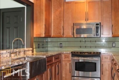 244 Washington St, Madison, GA 30650-1739