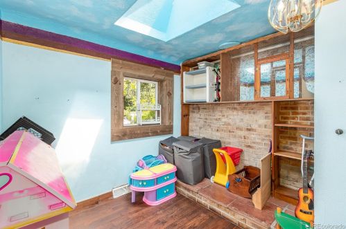 4765 Bannock St, Englewood, CO 80110-6532