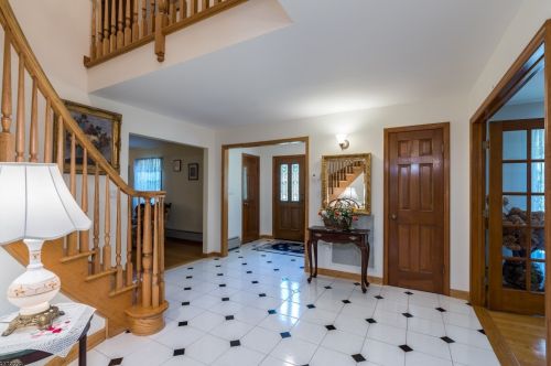 30 Hilltop Rd, Kinnelon, NJ 07405-2183