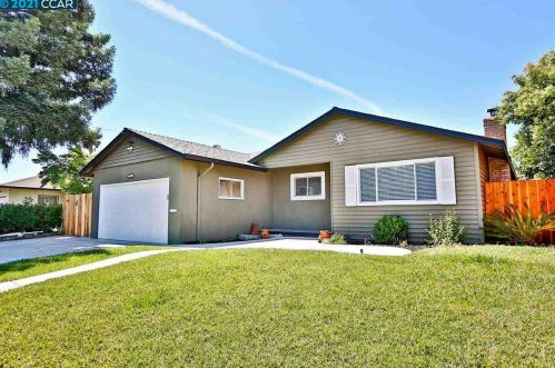 2161 Risdon Rd, Concord, CA 94518-3026