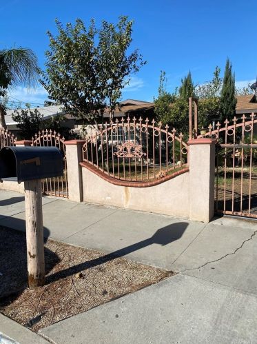7621 Emerald St, Riverside, CA 92504-4416