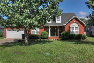 3482 Esquire Dr, Murfreesboro, TN 37130-6626
