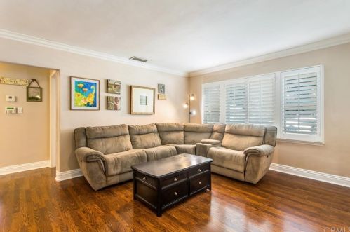 4512 Jurupa Ave, Riverside CA  92506-1969 exterior