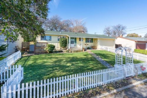 235 Judy Dr, Sutter Creek, CA 95685-4022