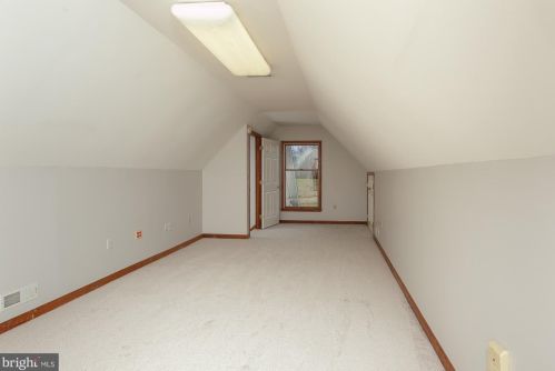 410 Wood End Ct, Charles Town WV  25414-5294 exterior