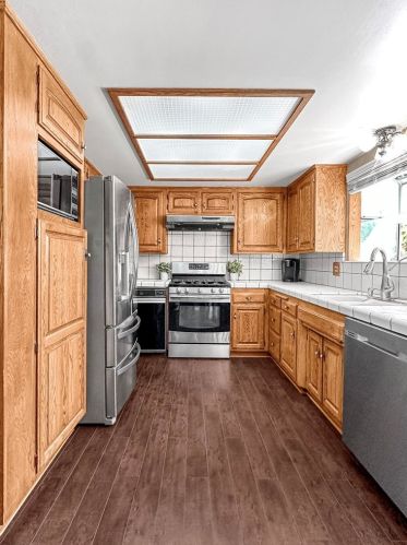 4411 Dunsmore Ave, Glendale CA  91214-2529 exterior