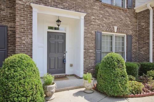 4017 Suwanee Trail Dr, Buford, GA 30518-8772