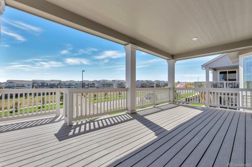 8870 Ukraine Ct, Denver CO  80016 exterior