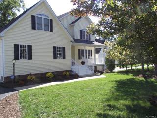 12725 Forest Mill Dr, Midlothian, VA 23112-7023