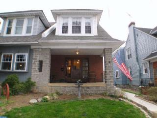 4221 Hartel Ave, Philadelphia, PA 19136-3113