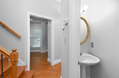 534 Allen Rd, Atlanta GA  30324-5109 exterior