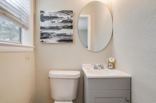 5112 Sabelle Ln, Fort Worth TX  76117-2438 exterior