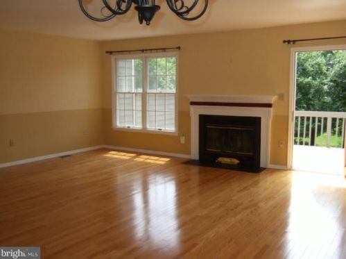 61 Springwood Ct, Princeton, NJ 08540-9404