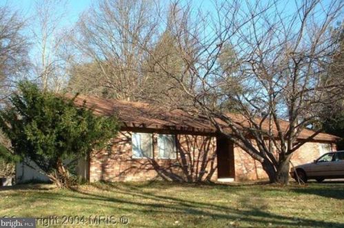 5656 Shadow Fall Ter, Columbia MD  21045-3225 exterior