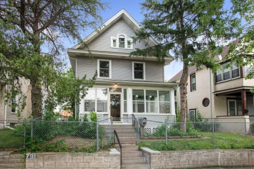791 Aurora Ave, Saint Paul MN  55104-4814 exterior