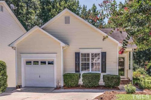 320 Glaston Ct, Apex, NC 27502-1868