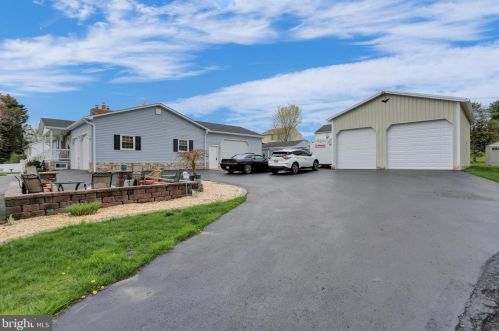 716 Paradise Rd, Aberdeen MD  21001-1613 exterior