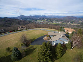 283 Bella Vista Dr, Boone, NC 28607-8411