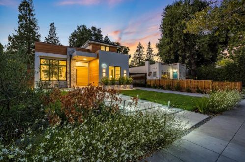 543 Tennyson Ave, Palo Alto, CA 94301-3840