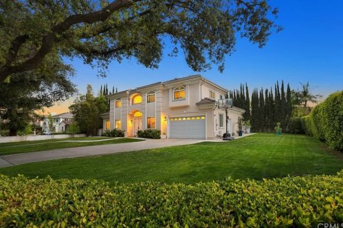 182 La Sierra Dr, Arcadia, CA 91006-4163