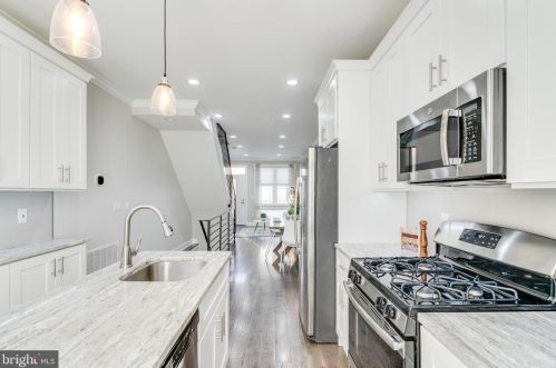 2162 Gordon St, Philadelphia PA 19132-4633 exterior