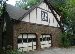 734 Robinson Farms Dr, Marietta, GA 30068-3279