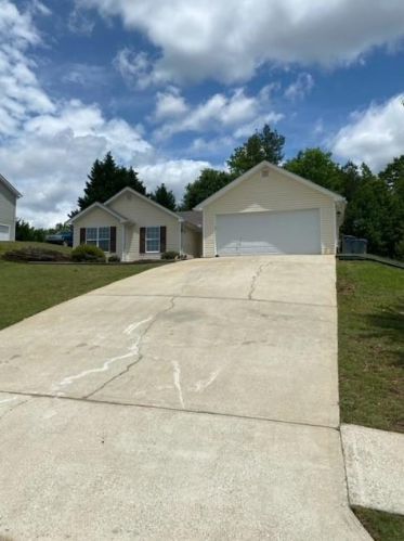 3717 Amber Dawn Way, Gainesville, GA 30507-8995