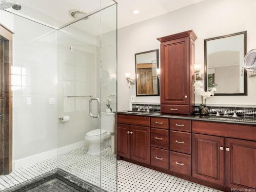 27946 Meadowlark Dr, Denver CO  80401-9747 exterior