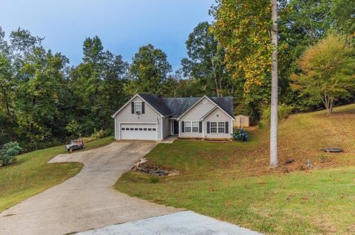 1040 Rolling Ridge Ln, Auburn, GA 30011-2625