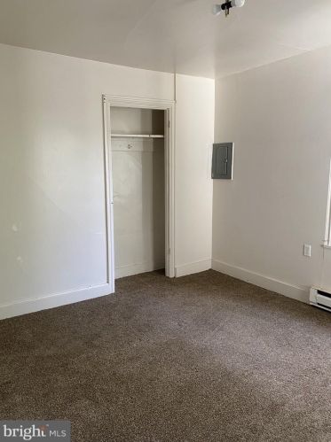 91 B St, Carlisle PA 17013-1906 exterior