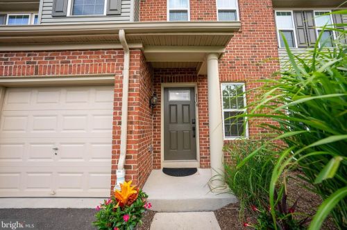 116 Sundance Dr, Trenton NJ  08619-3969 exterior