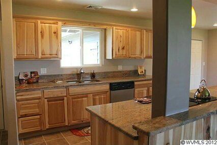 1103 16th Ave, Albany, OR 97321-1622