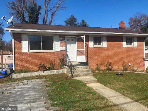 227 Hannes St, Silver Spring, MD 20901-1102