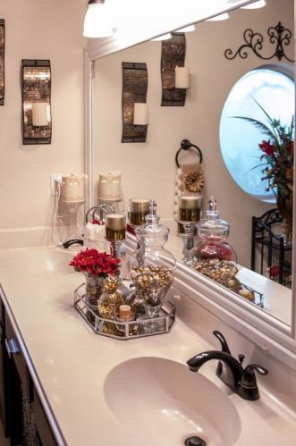 1821 Canterbury Cir, Fort Worth TX  76112-4001 exterior
