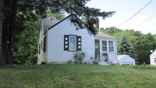 33 Elizabeth St, Wharton, NJ 07885-1705