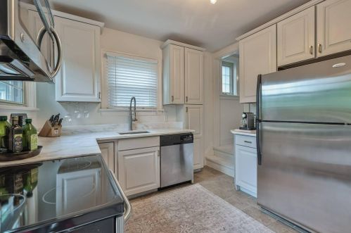 3778 Grovedale Pl, Cincinnati OH  45208-1140 exterior