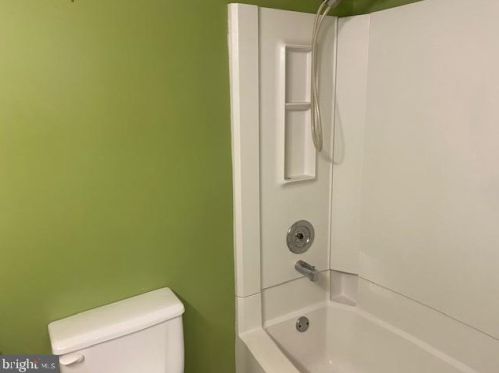 1409 Silo Way, Silver Spring MD 20905-6069 exterior