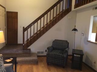 6108 Crofton Dr, Fort Wayne IN  46835-8708 exterior