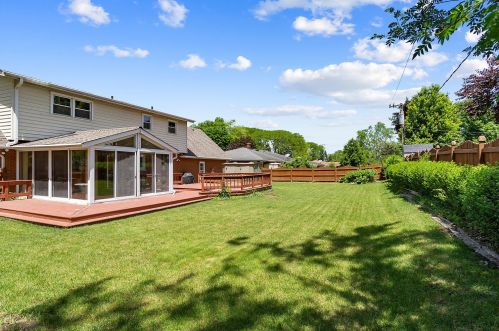 600 Tana Ln, Joliet, IL 60435-5112