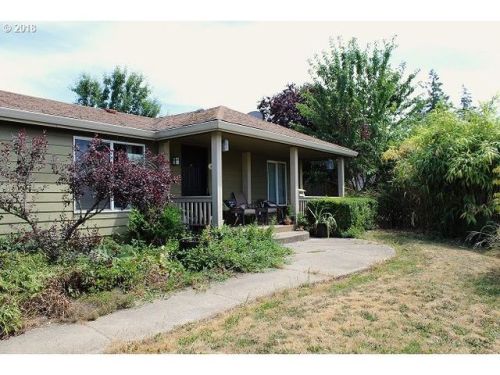 600 Mountain View Rd, Estacada, OR 97023-8416