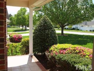 117 Kudrow Ln, Cary NC  27560-8196 exterior