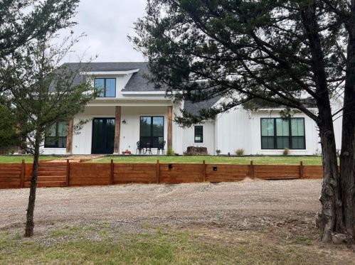 303 Cates Rd, Van Alstyne, TX 75495-5120