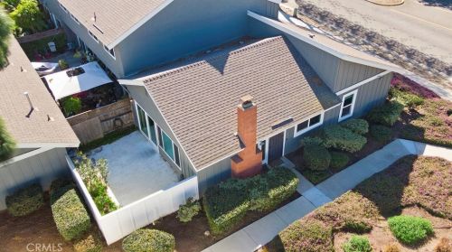 424 Los Arbolitos Blvd, Oceanside CA  92058-1516 exterior