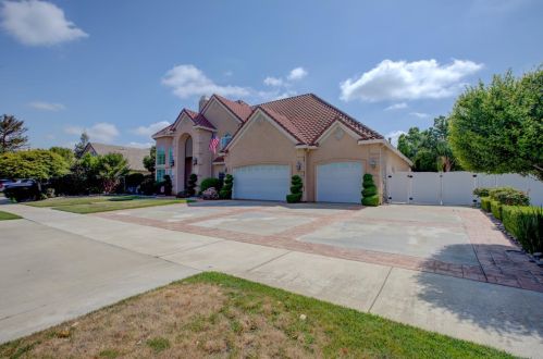 1378 Mohler Rd, Ripon, CA 95366-9331