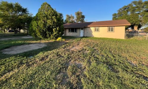 330 Moore Ave, Fort Lyon, CO 81054-1297