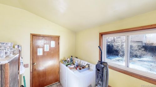 1827 Clermont St, Denver CO  80220-1111 exterior