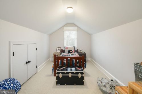 415 Washington Ave, Tavistock NJ 08033-3340 exterior