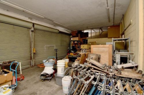1804 Waiola St, Honolulu HI  96826-2687 exterior