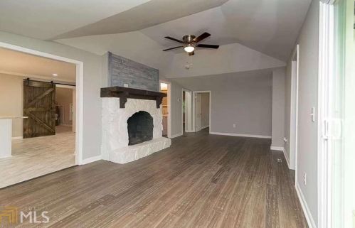 225 Ithica Gin Rd, Villa Rica, GA 30180-4838
